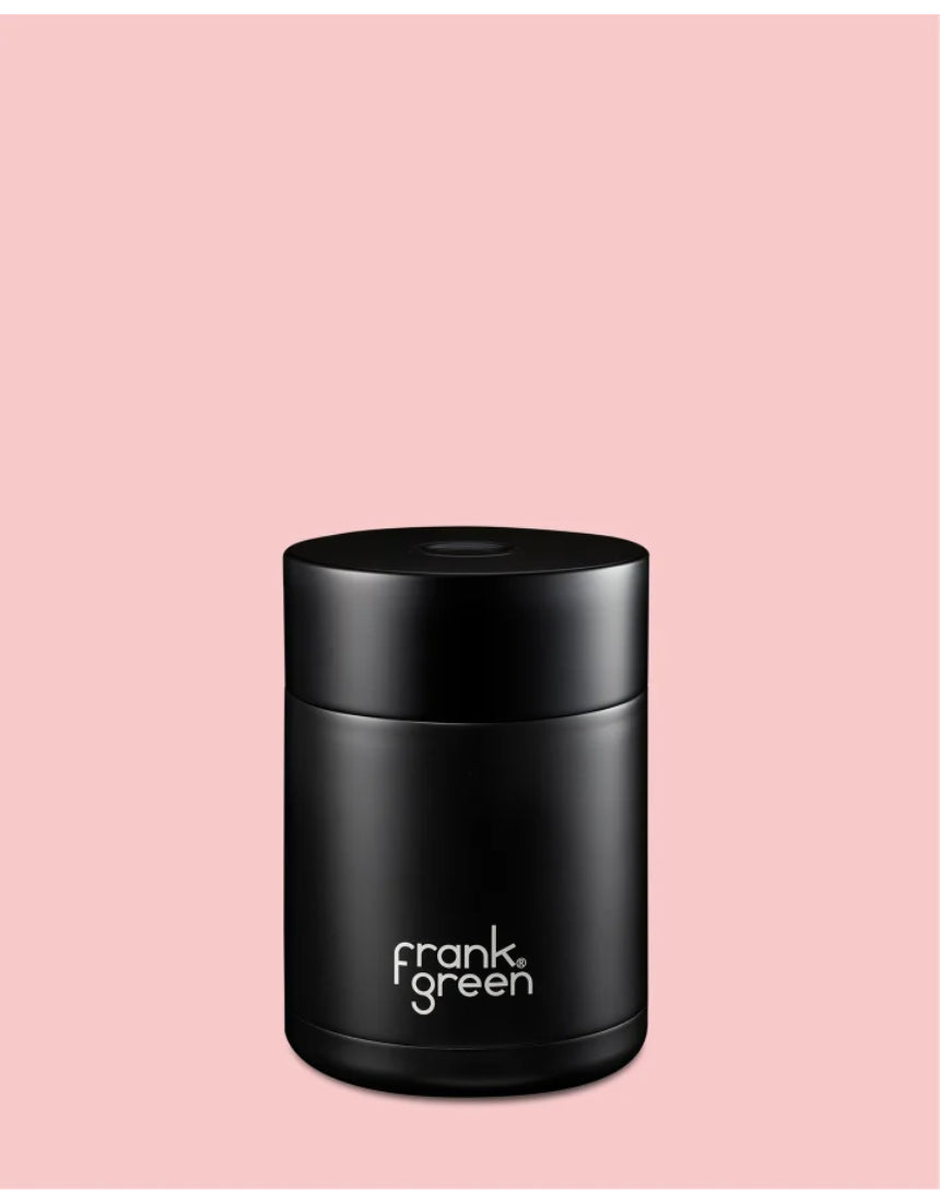 Frank Green insulated food container, 475ml, featuring a sleek design with a secure lid and stainless steel interior for hot or cold food.