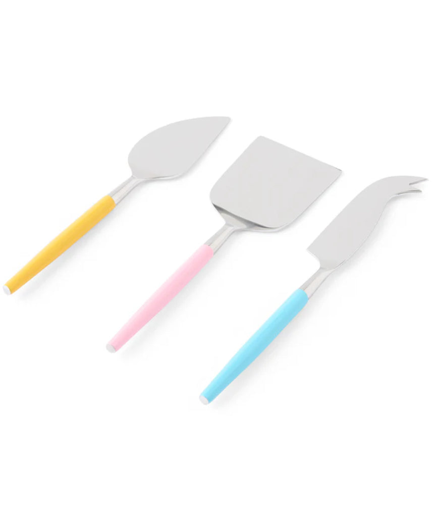Kip & Co Soiree Diner Cheese Knife Set with stainless steel knives and wooden handles on a white background