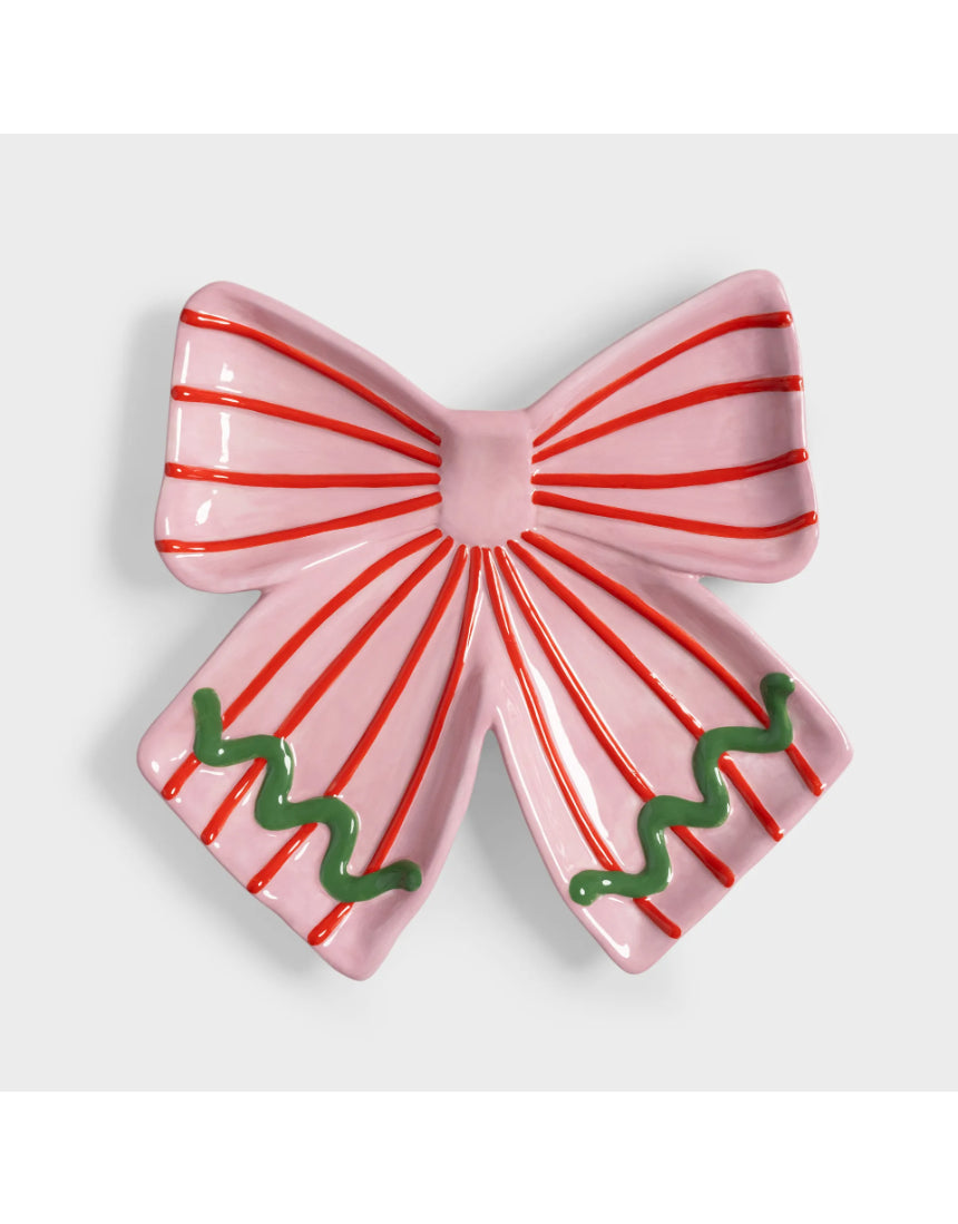 Klevering Plate Ribbon Pink jewelry piece featuring a pink ribbon design on a round plate-shaped accessory.