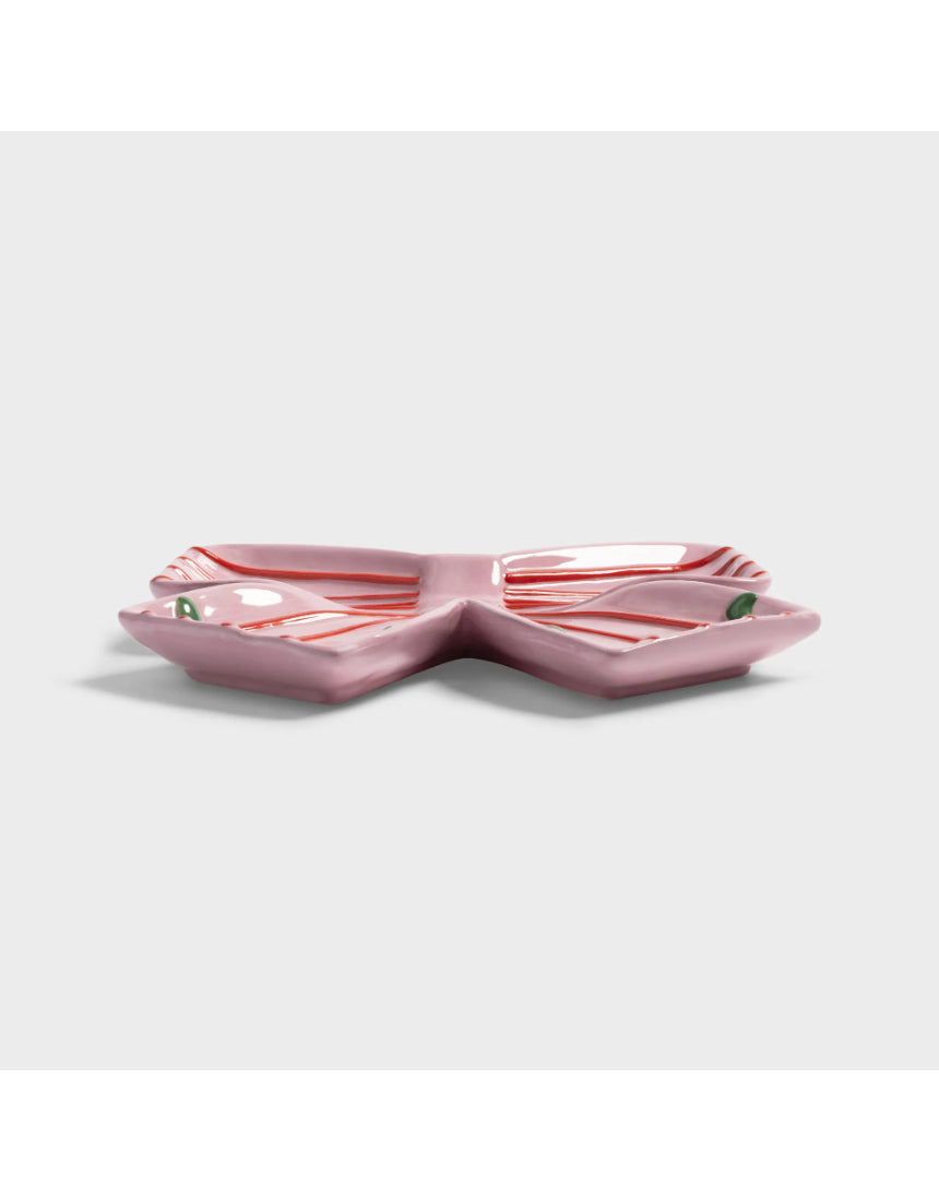 Klevering Plate Ribbon Pink jewelry piece with pink ribbon design, showcasing a stylish and elegant accessory.