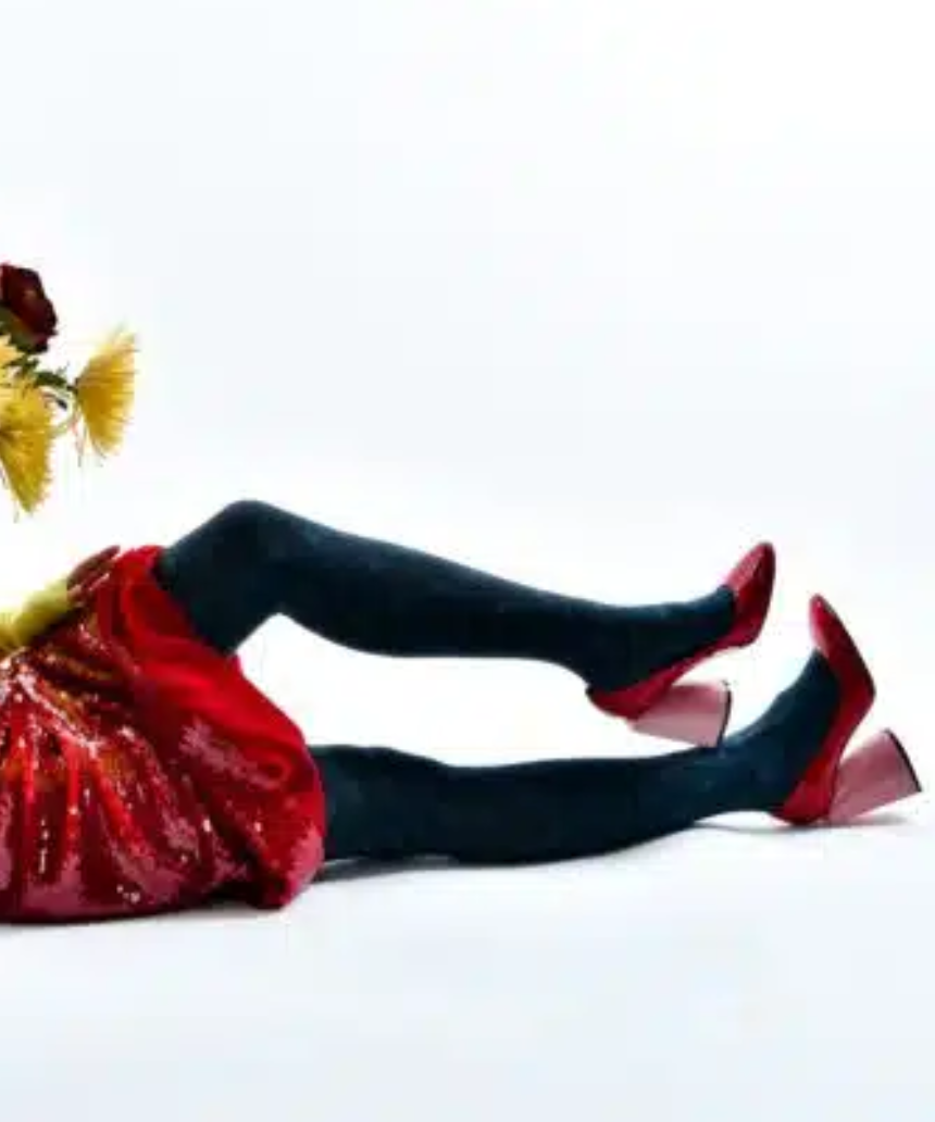 Navy cotton tights from Tightology's Cirque collection, featuring a snug fit and smooth texture.