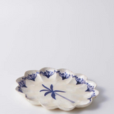Jones & Co Atlantic Palm Plate featuring a detailed palm leaf design on ceramic surface