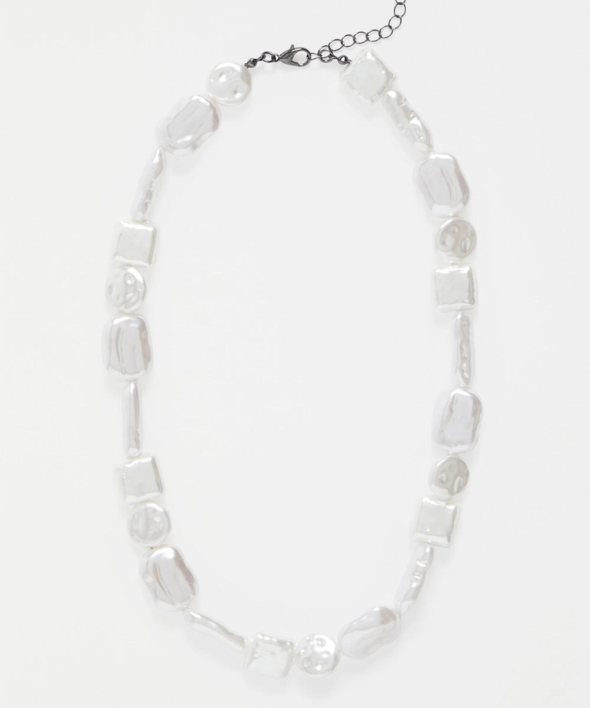 Elk Sota Necklace featuring a sleek, modern design with a silver finish, shown on a white background.