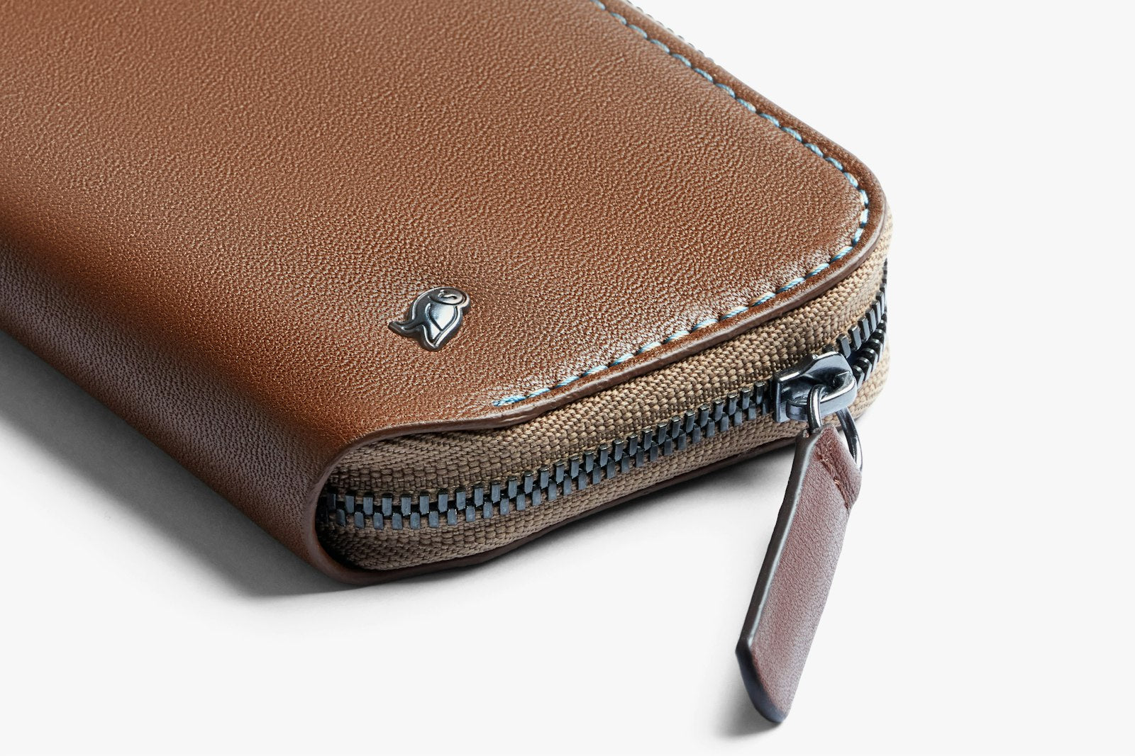 Bellroy Folio Mini wallet in Hazelnut with card slots and cash compartment, compact and stylish leather wallet.