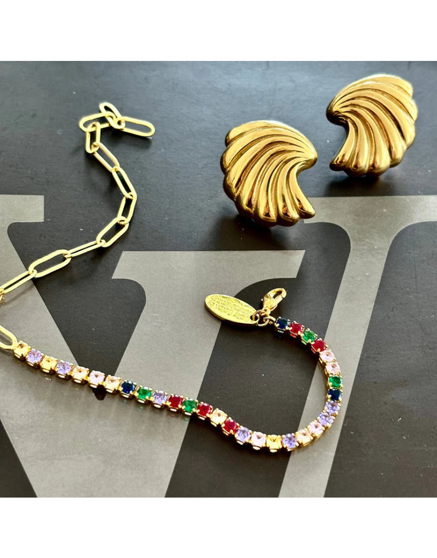 Salty Safari Oslo bracelet featuring mixed metal beads and a nautical-inspired design, displayed on a neutral background.