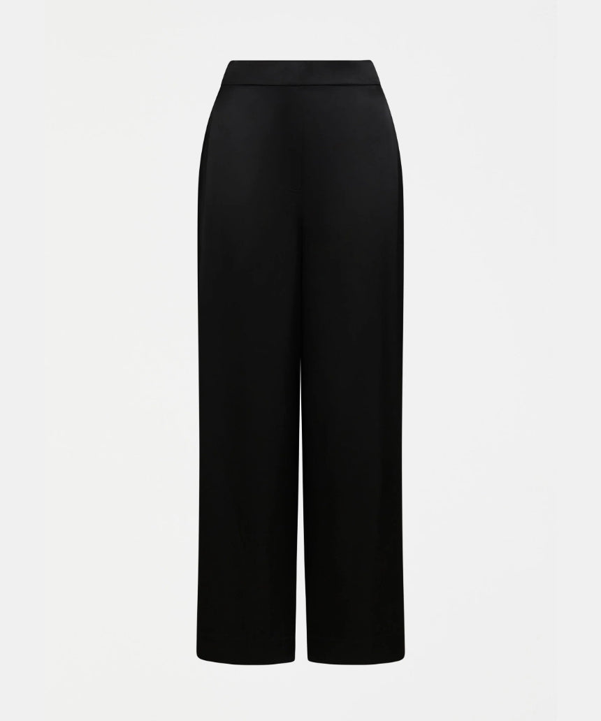 Black Elk Este Pant, casual men's pants featuring a relaxed fit and comfortable design, shown with front view.