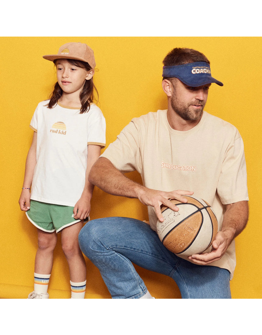 Banabae Super Star Coach Visor with wide brim and adjustable strap, black sports visor for outdoor activities and coaching.