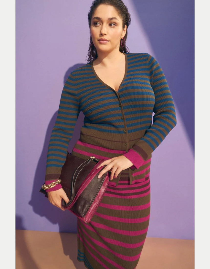 Elk Pinto Knit Skirt in earthy tones, featuring a comfortable fit and soft knit fabric, shown on a model.