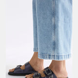 Elk navy Spenne sandal with open toe and ankle strap, stylish and comfortable shoes for casual wear.