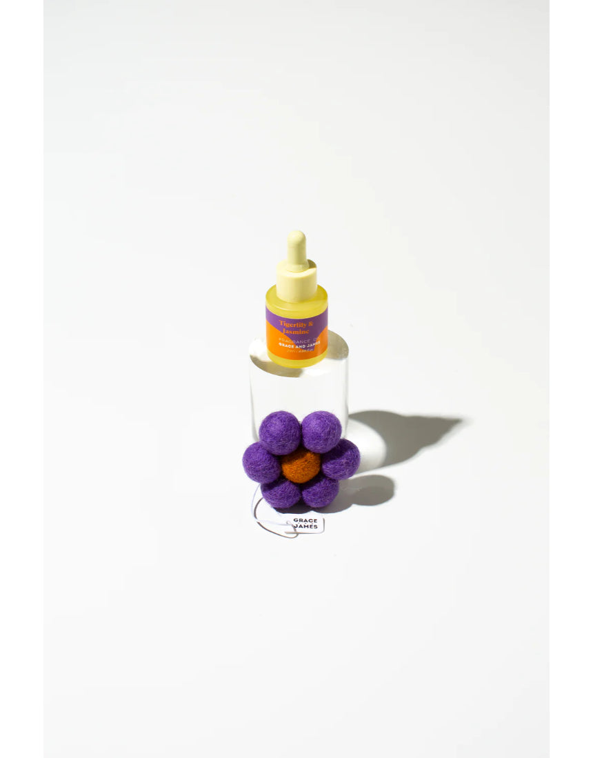 Grace & James Tigerlily & Jasmine felt air freshener with floral design in a natural felt material.