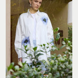 Relaxed Elk Eiren shirt in soft fabric, featuring a casual fit with a classic collar and button-front design.