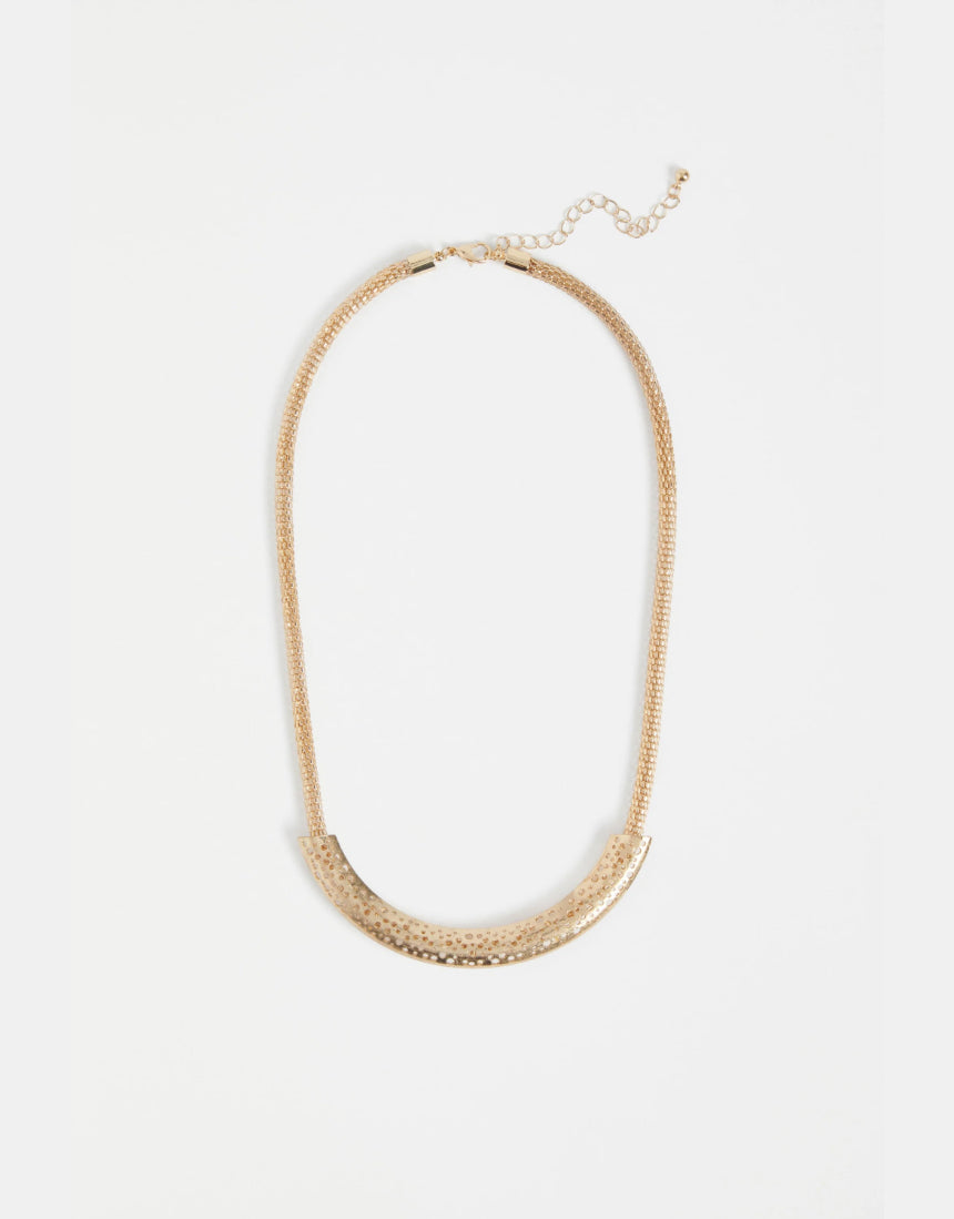 Gold Elk Hulle necklace featuring a sleek, minimalist design with a delicate chain and subtle pendant.