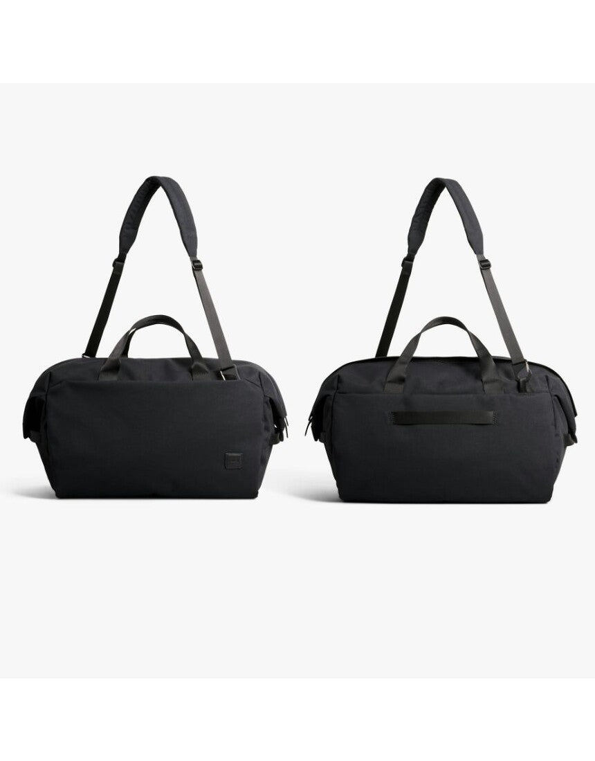 Bellroy Classic Duffel 35L black bag with sturdy handles and spacious main compartment for travel and sports use.