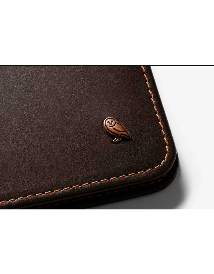 Bellroy Hide & Seek LO wallet in Java leather, featuring multiple card slots and a sleek, slim design for everyday use.