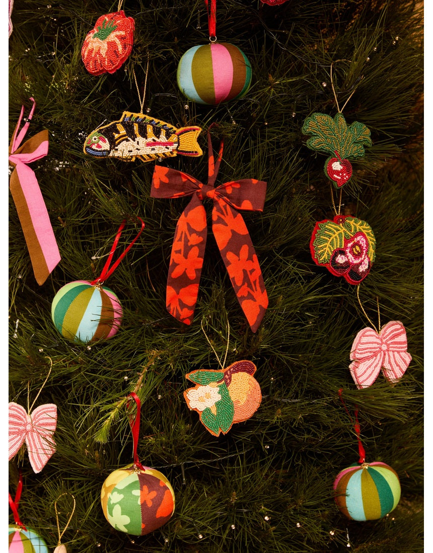 Bonnie and Neil Bow Rose beaded Christmas decoration in a decorative bow design