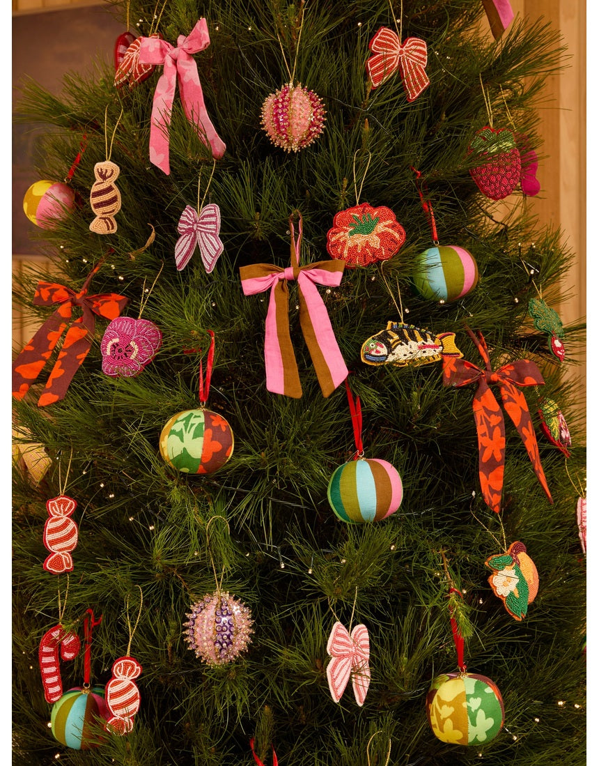 Bonnie and Neil bow rose beaded Christmas decoration in pink and red tones