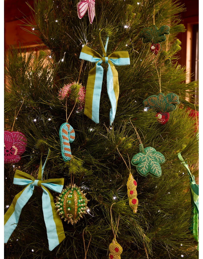 Bonnie and Neil jewel green Christmas decoration close-up