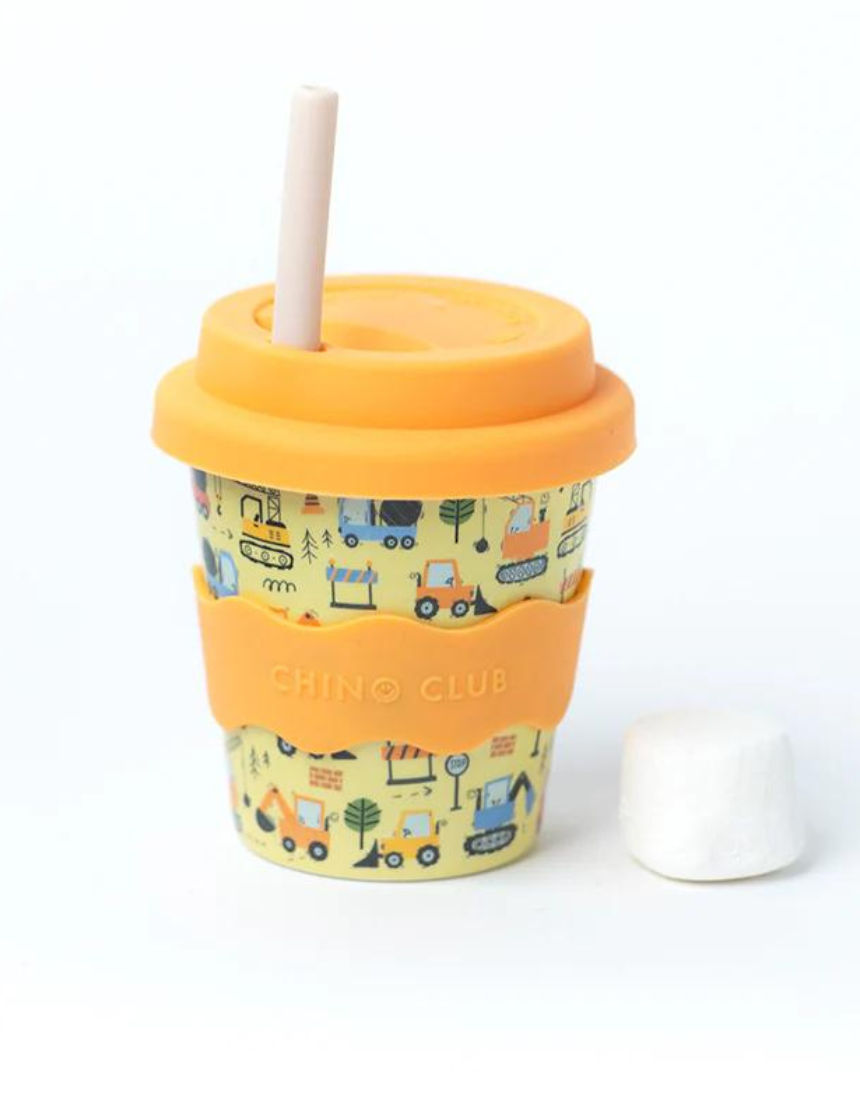 Chino Club Digger Baby Chino Cup 4oz for kids, small white plastic cup with colorful design and secure lid for little hands