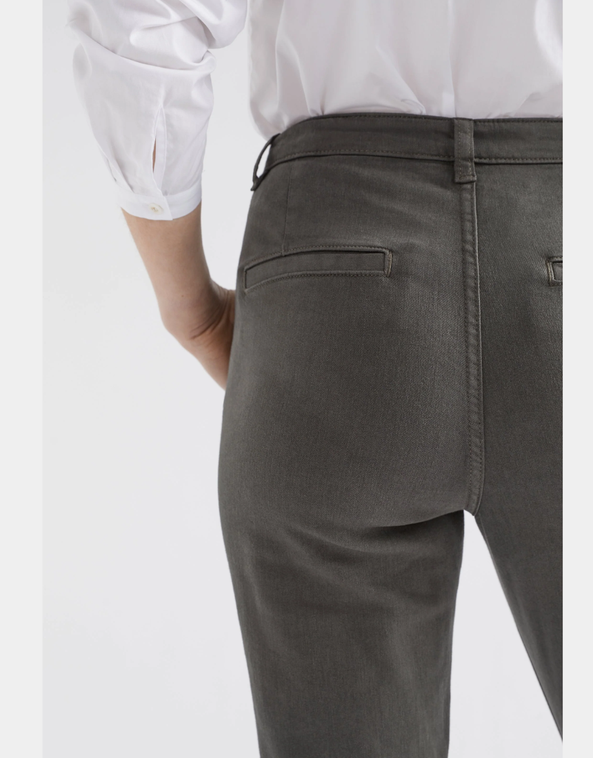 Elk Mysa Jean in olive color, denim fabric with classic five-pocket design, slim fit, and branded details.