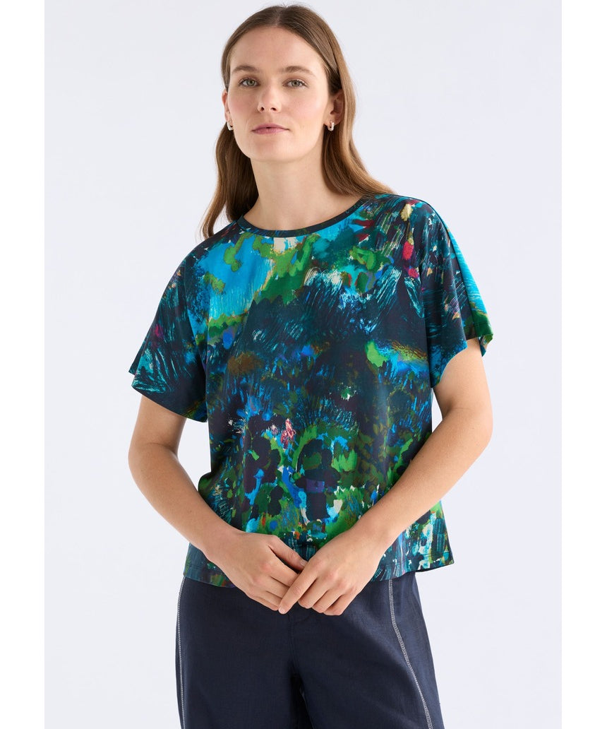 ELK The Label Haki short sleeve T-shirt in Landskap Night with a relaxed fit and minimalist design, displayed on a hanger.
