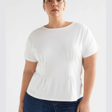 Elk Enda T-shirt, casual black top with Elk logo print, made from soft fabric, designed for comfortable everyday wear.