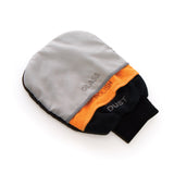 isAlbi 3-in-1 car cleaning glove for detailing, showing the multi-textured surface designed for effective vehicle cleaning.