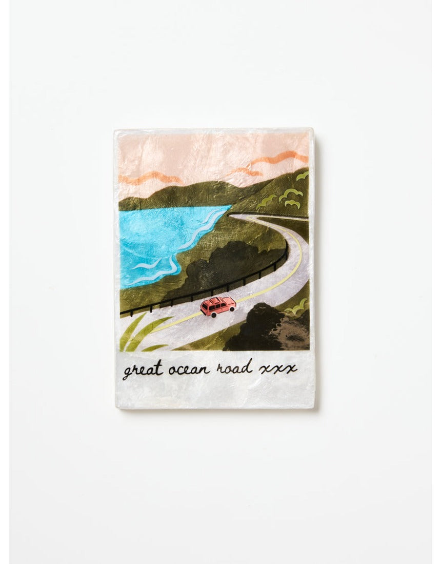 Jones & Co Snapshot Tile Great Ocean wall art featuring a vibrant ocean scene on a decorative tile.
