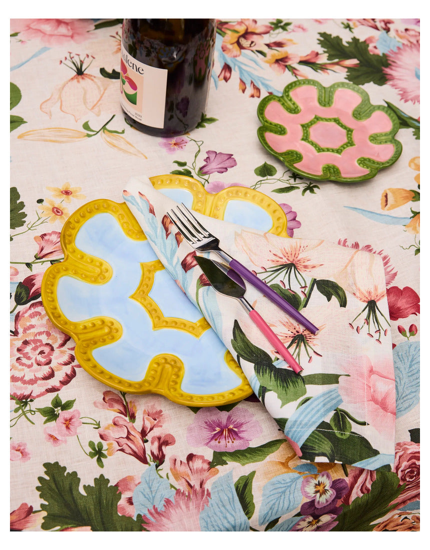 Kip & Co Diner Radiance cheese knife set with four silver cutlery pieces for serving cheese and appetizers.