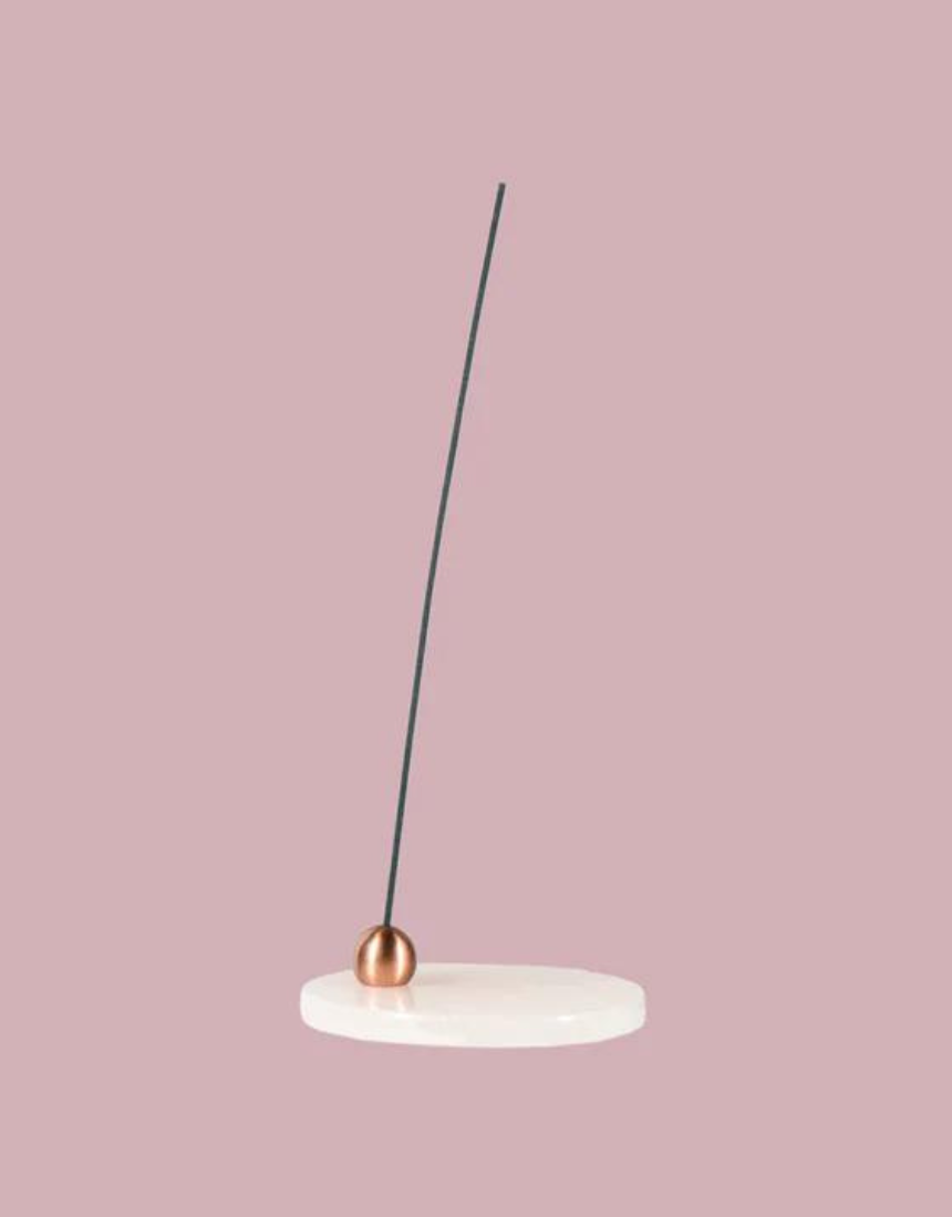 Maho Hoseki Sara rose quartz incense burner holder with smooth, polished surface and elegant design for burning incense sticks.