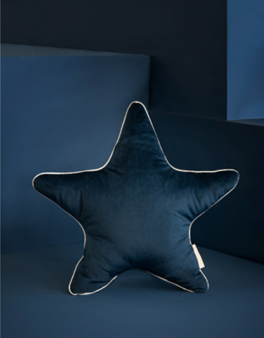 Nobodinoz Aristote Star Velvet Cushion, 40x40 cm, pink bloom color, soft velvet fabric, decorative square cushion for sofa or bed.