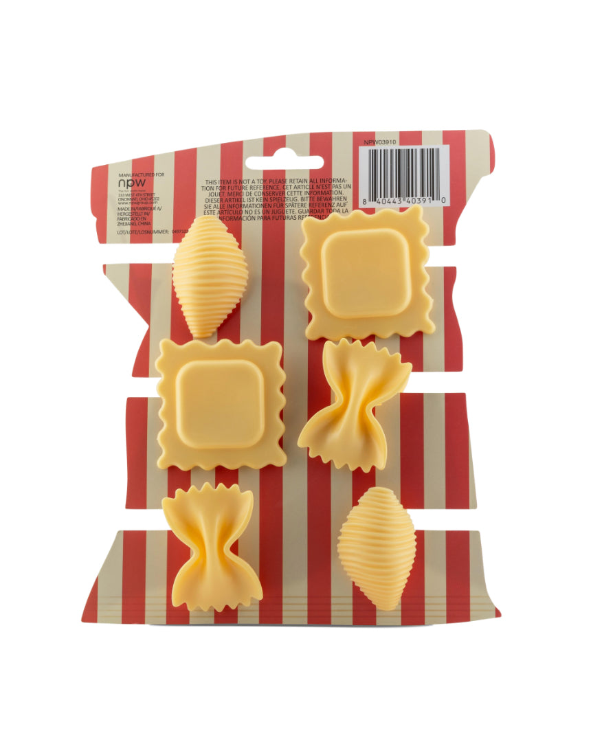 Set of six isAlbi pasta bag clips from the Italian Summer kitchen collection, designed to seal and organize pasta bags.