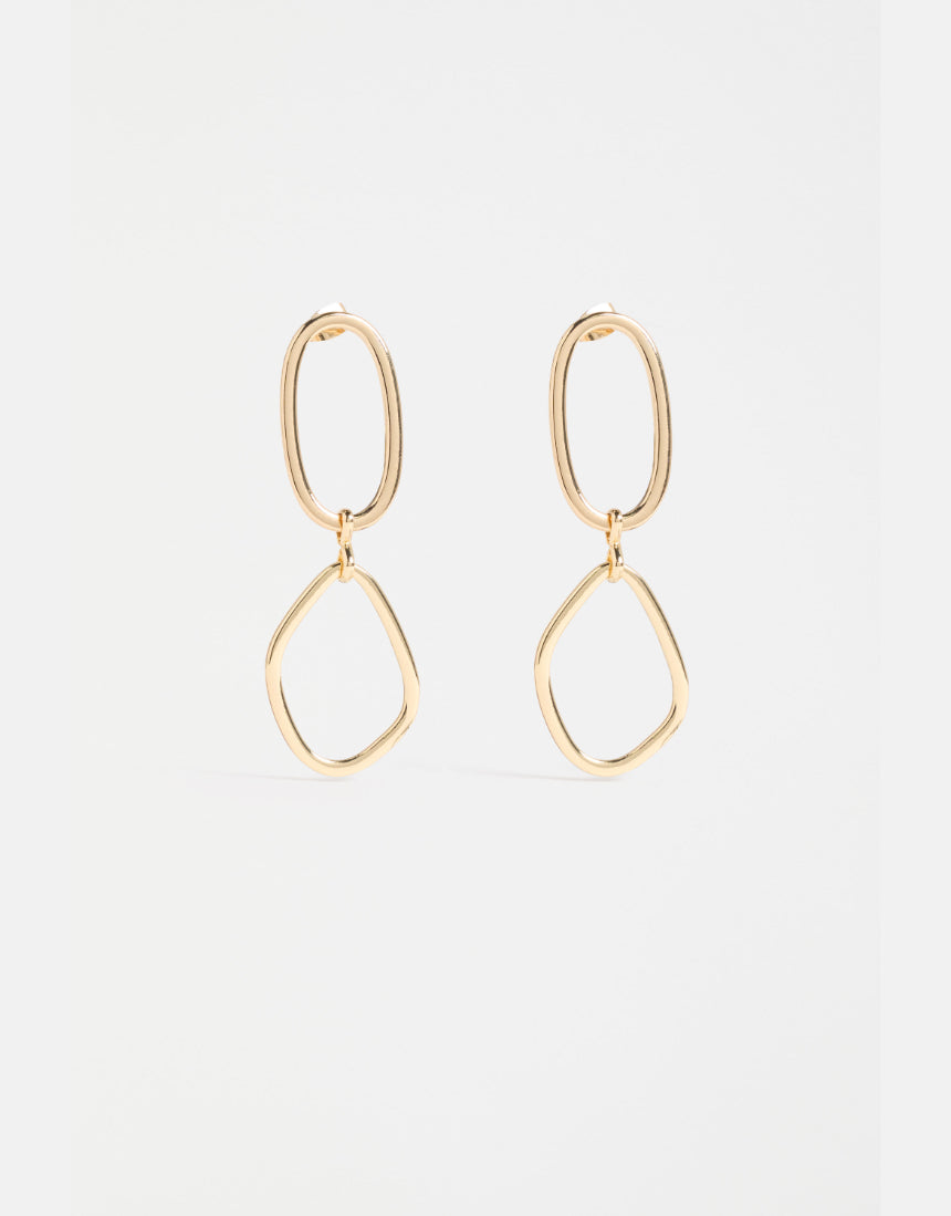 Gold Elk Boden Drop Earring featuring a sleek, curved design with a polished finish and elegant drop style.