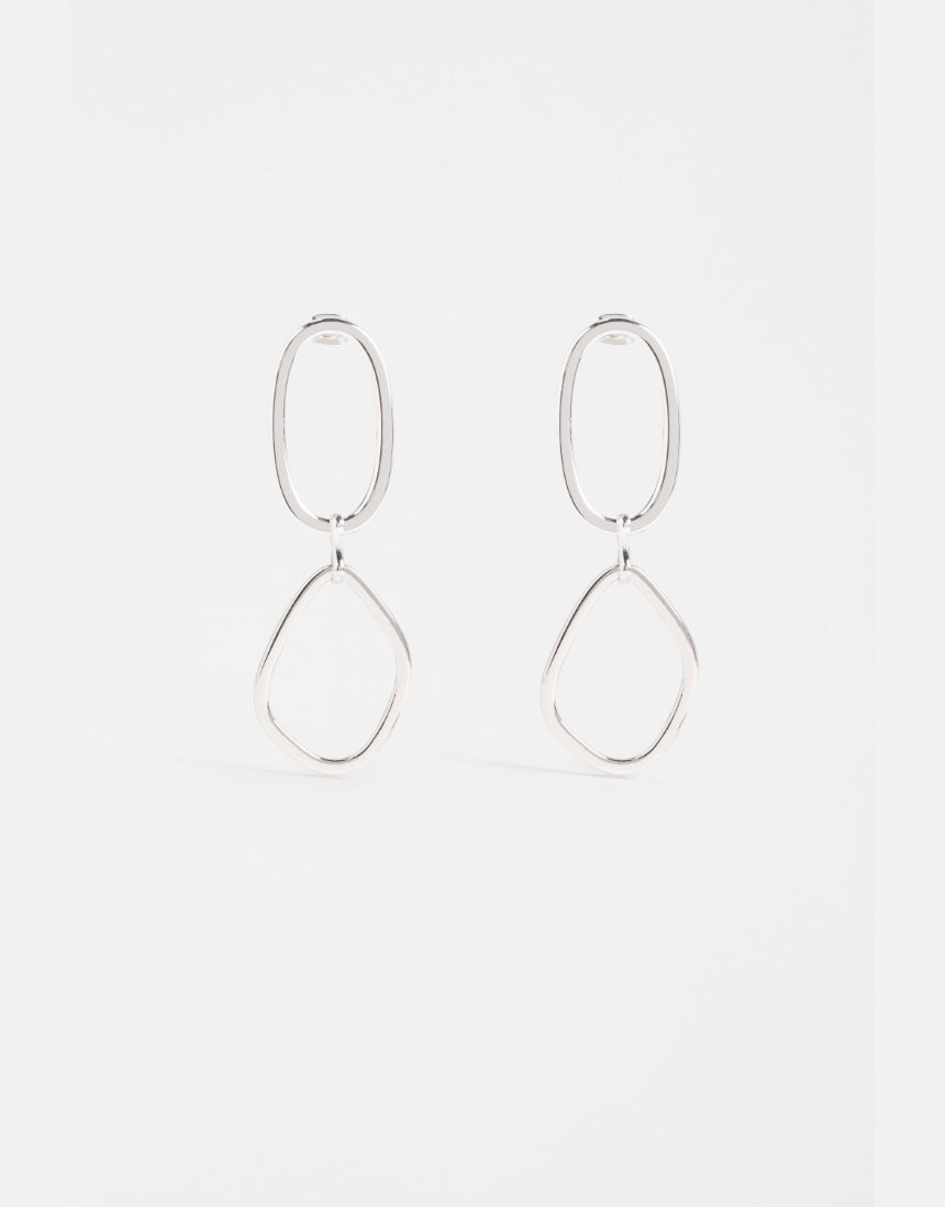 Silver Elk Boden Drop Earring featuring sleek, minimalist design with a modern drop silhouette on a plain background.