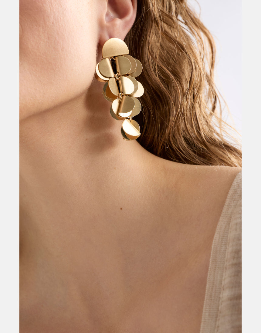 Gold Elk Ozett Drop Earring featuring sleek, modern design with a smooth drop shape and polished finish.