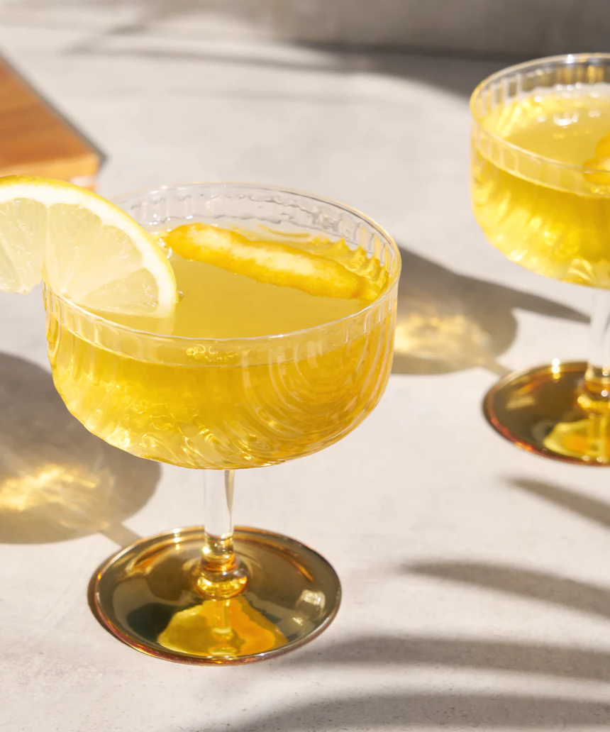 Viski Gatsby cocktail coupes set with clear glass and elegant design for vintage-style drinks and elegant presentation.