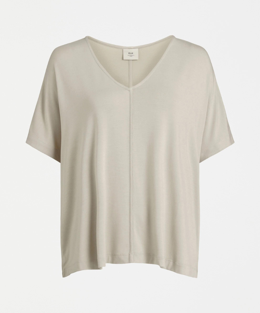 Elk Mytr Flax T-shirt, a casual top with a comfortable fit, featuring a simple design and soft fabric in natural tones.