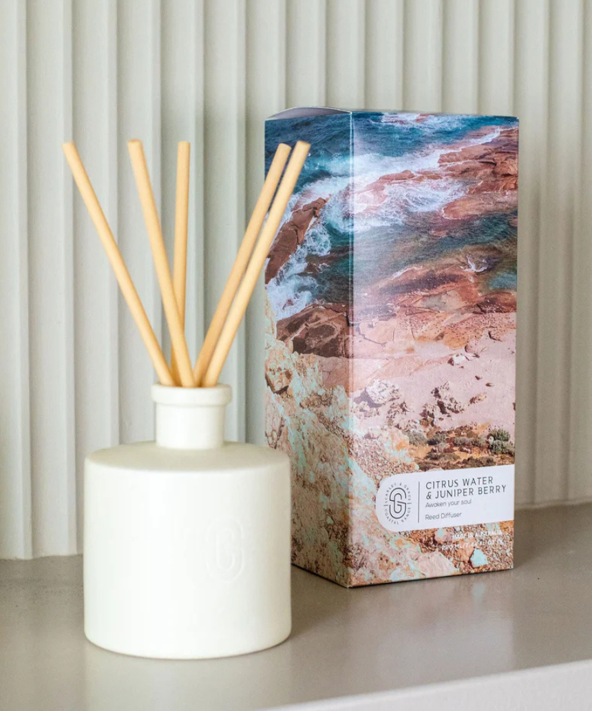 Scarlet & Grace ceramic diffuser with citrus water and juniper berry scent, 220ml, displayed with scent bottles in the image.