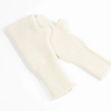 Maison Fanli Julia mittens in cream, soft wool gloves with a cozy fit and elegant design, perfect for cold weather.