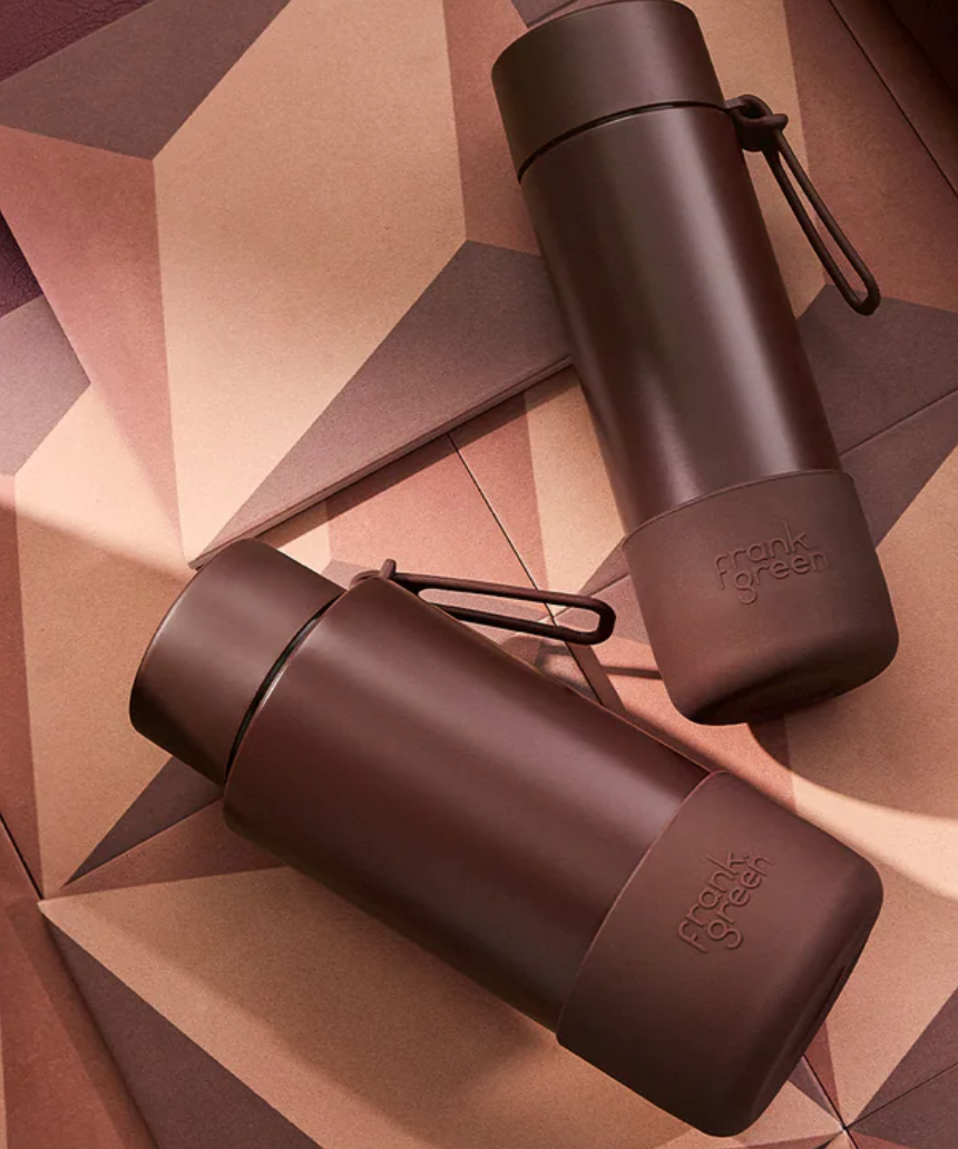 Frank Green Chocolate 595ml drinkwear bottle with a sleek design and secure lid, ideal for beverages on the go.