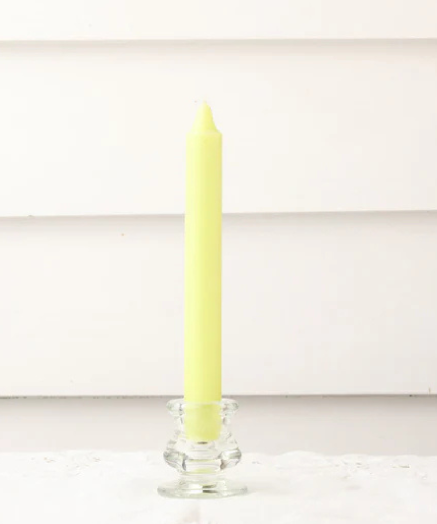 River Road dinner candles, 6-pack with flower crown design, elegant white wax candles for table decor and special occasions