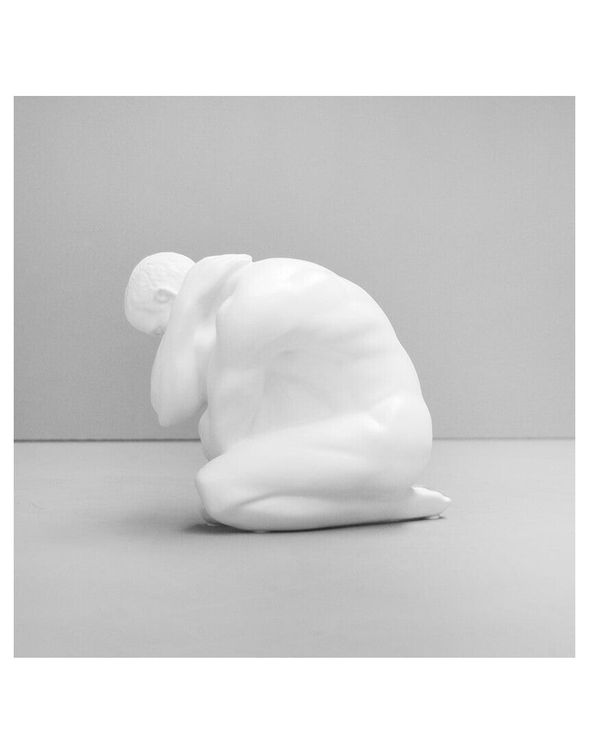 White Moose Body Sculpture Aydian in white, detailed sculpture showcasing artistic craftsmanship and smooth finish.
