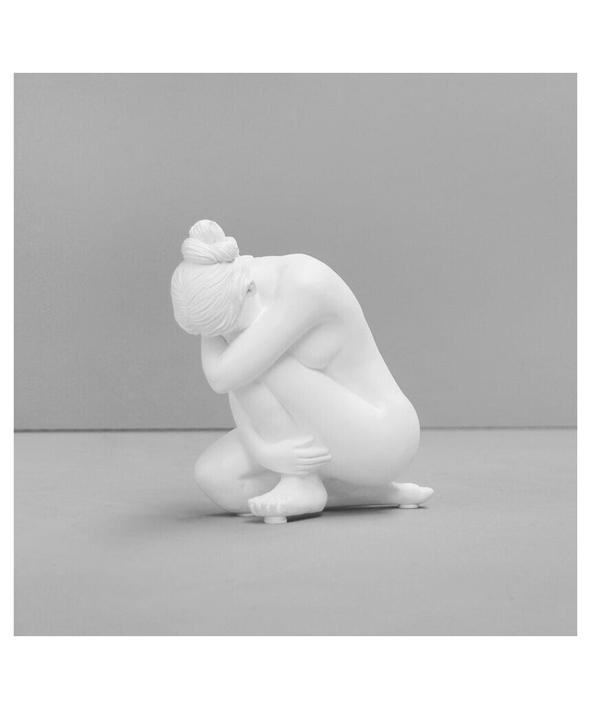 White Moose Body Sculpture Georgie in white, detailed sculpture artwork with smooth finish, showcasing elegant craftsmanship.